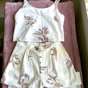 White Crop Top Pants Set